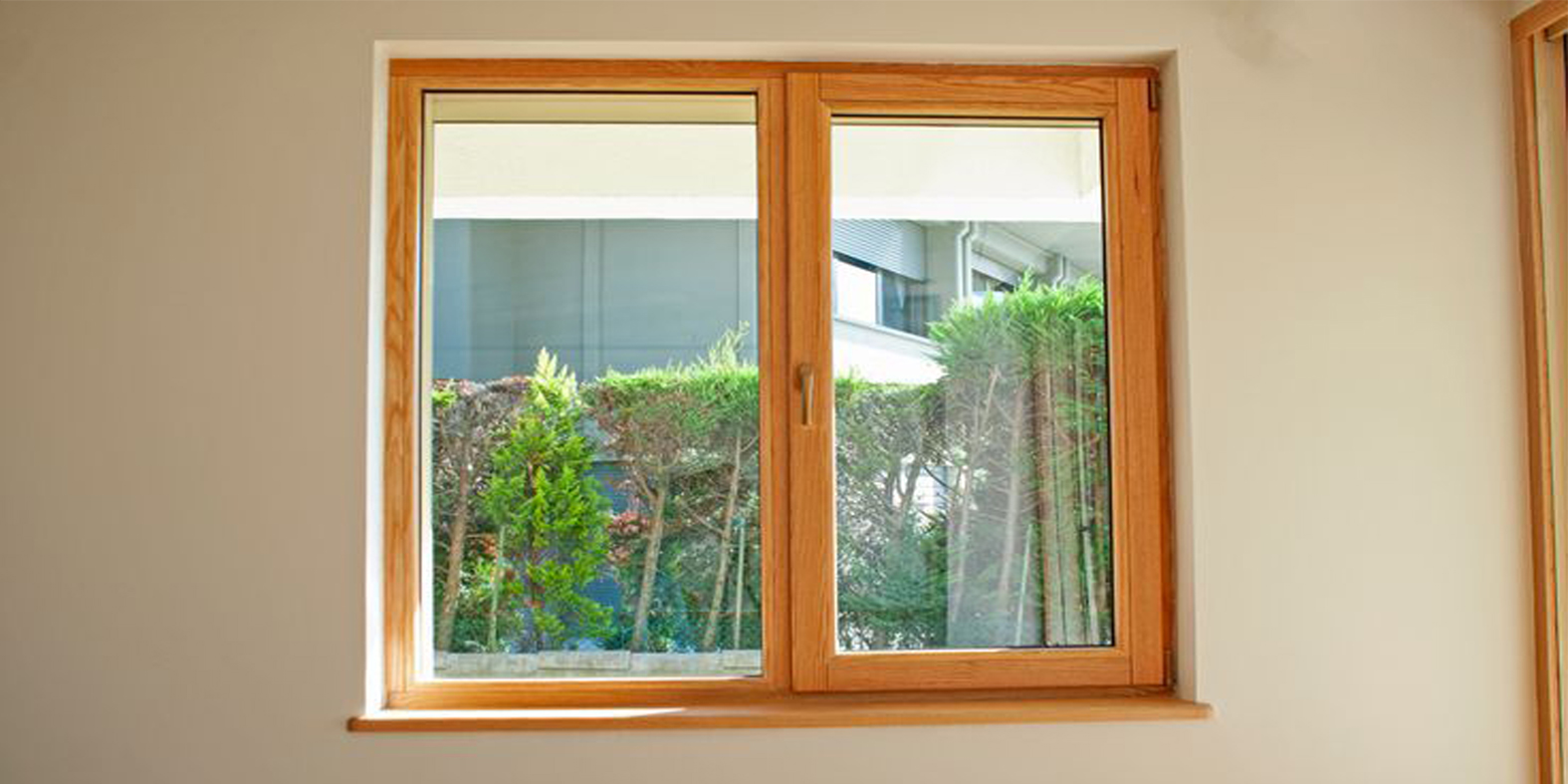 پنجره چوبی تک جداره و دو جداره و سه جداره کروه تخصصی مایان پنجره